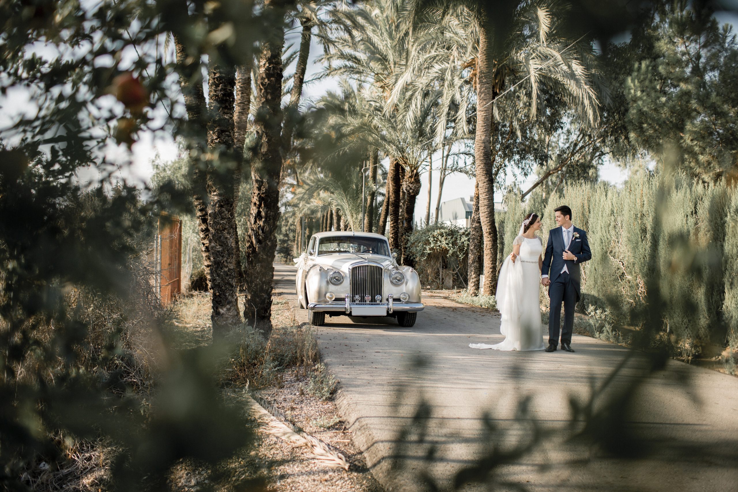 Boda con coche clásico rolls royce bentley en Cartagena Murcia